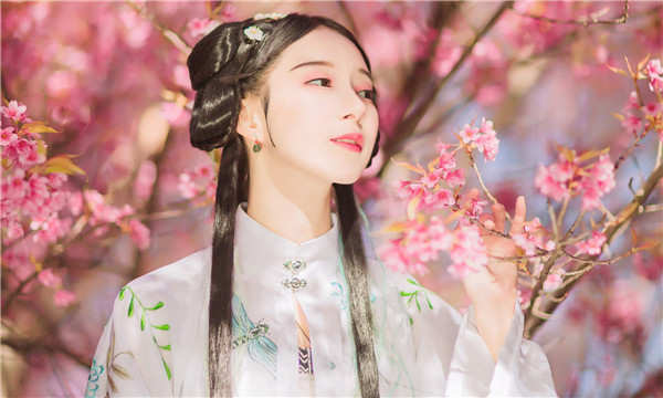西乌珠穆沁供卵试管婴儿：助您实现家庭梦想的科学方案